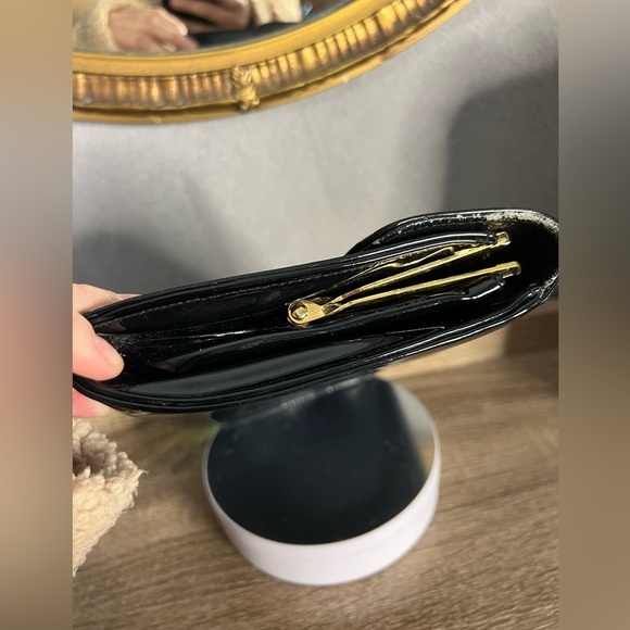 ANDE patent leather purse - Picture 5 of 6